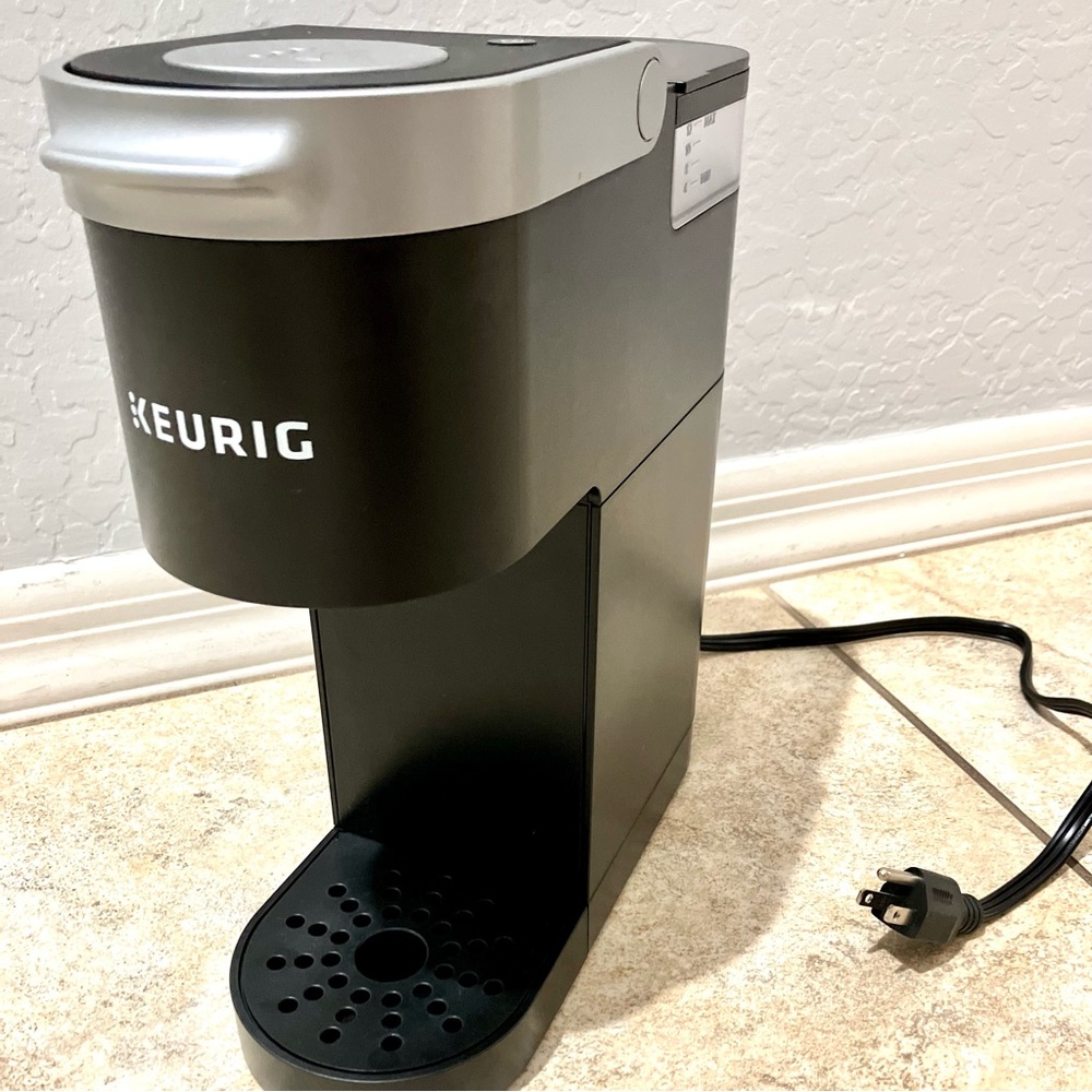 Keurig Mini Coffee Maker + Original Box